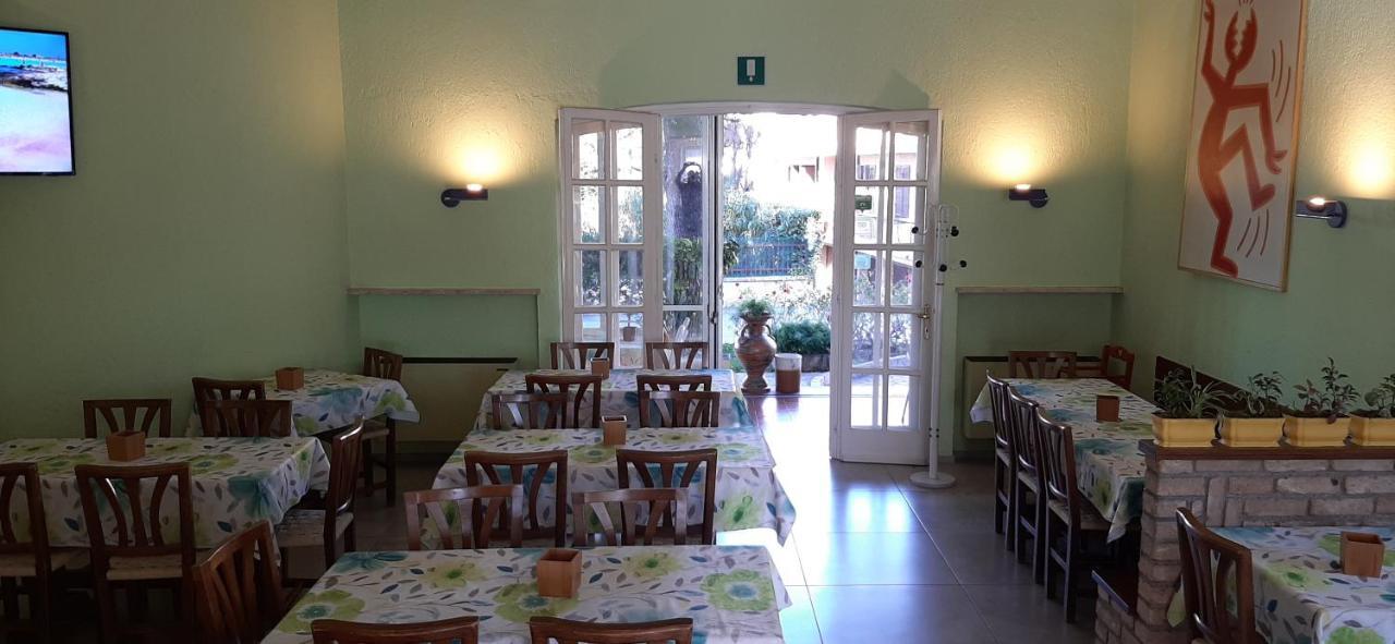 Albergo La Quiete Desenzano del Garda Exteriör bild